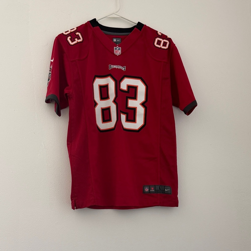 Vincent Jackson Tampa Bay Buccaneers Nike Jersey Youth Size L SEE DESCRIPTION